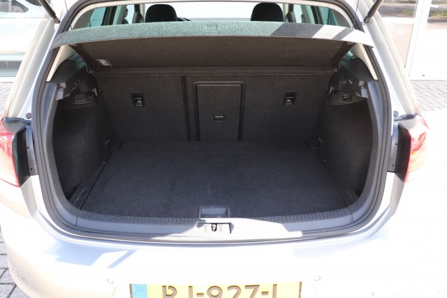 VOLKSWAGEN GOLF 1.2 TSI 110PK ALLSTAR/STOEL.VERW/CLIMA/NAVI/CRUISE/PDC, Carmix, OSS