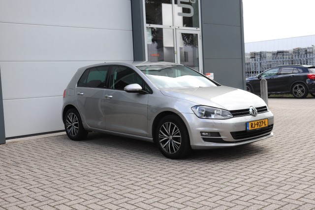 VOLKSWAGEN GOLF 1.2 TSI 110PK ALLSTAR/STOEL.VERW/CLIMA/NAVI/CRUISE/PDC, Carmix, OSS