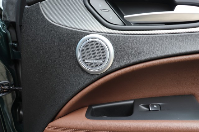 ALFA ROMEO STELVIO 2.0 T Q4 280PK VELOCE/, Carmix, OSS