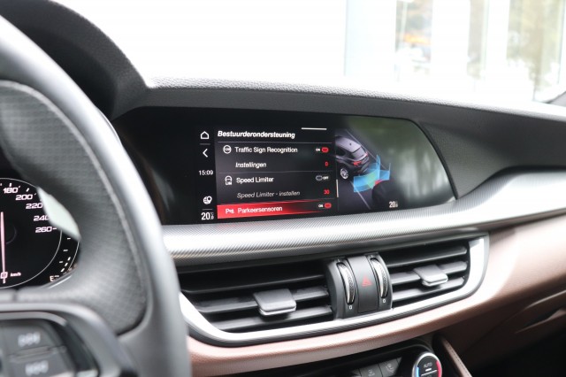 ALFA ROMEO STELVIO 2.0 T Q4 280PK VELOCE/, Carmix, OSS