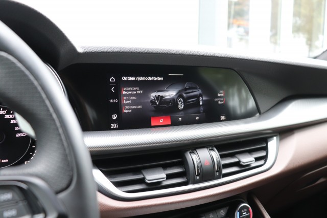 ALFA ROMEO STELVIO 2.0 T Q4 280PK VELOCE/, Carmix, OSS