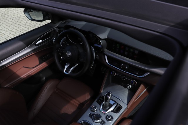 ALFA ROMEO STELVIO 2.0 T Q4 280PK VELOCE/, Carmix, OSS