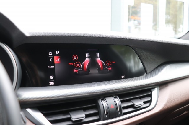 ALFA ROMEO STELVIO 2.0 T Q4 280PK VELOCE/, Carmix, OSS