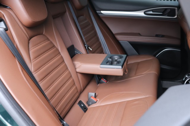 ALFA ROMEO STELVIO 2.0 T Q4 280PK VELOCE/, Carmix, OSS