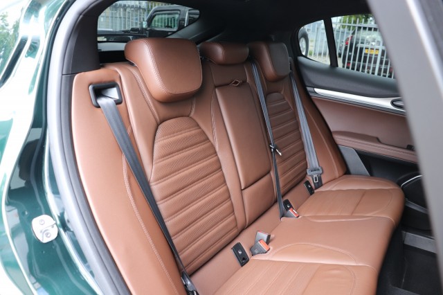 ALFA ROMEO STELVIO 2.0 T Q4 280PK VELOCE/, Carmix, OSS