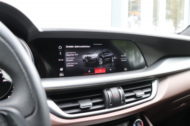 ALFA ROMEO STELVIO 2.0 T Q4 280PK VELOCE/, Carmix, OSS