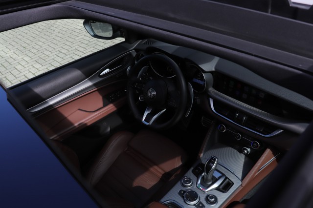 ALFA ROMEO STELVIO 2.0 T Q4 280PK VELOCE/, Carmix, OSS