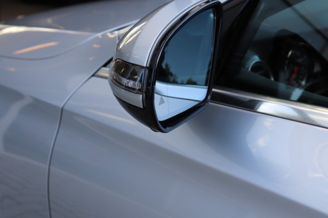 MERCEDES-BENZ E-KLASSE 220 D Estate AUT(9) Business Solution AMG/EURO6/SCHUIFDAK/AMBIENT/19, Carmix, OSS