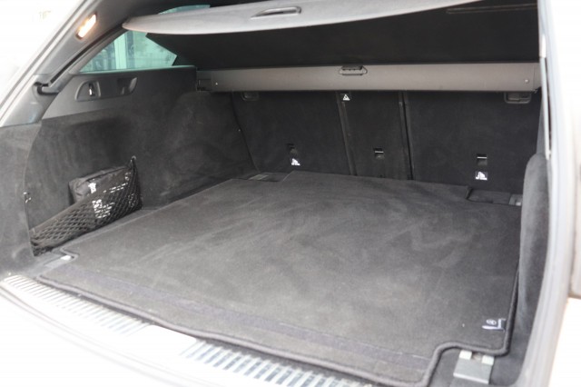 MERCEDES-BENZ E-KLASSE 220 D Estate AUT(9) Business Solution AMG/EURO6/SCHUIFDAK/AMBIENT/19, Carmix, OSS
