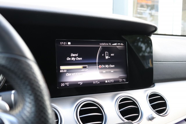 MERCEDES-BENZ E-KLASSE 220 D Estate AUT(9) Business Solution AMG/EURO6/SCHUIFDAK/AMBIENT/19, Carmix, OSS