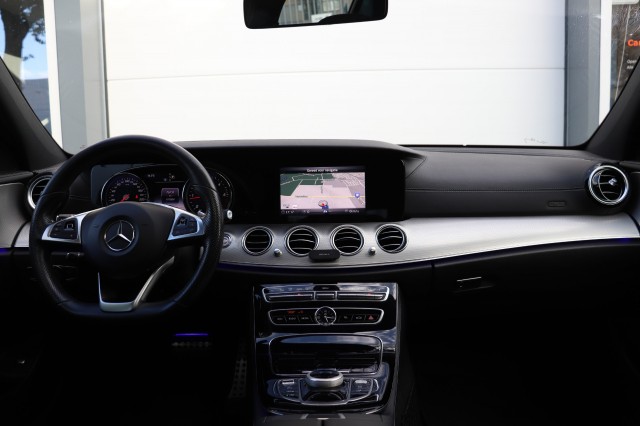 MERCEDES-BENZ E-KLASSE 220 D Estate AUT(9) Business Solution AMG/EURO6/SCHUIFDAK/AMBIENT/19, Carmix, OSS