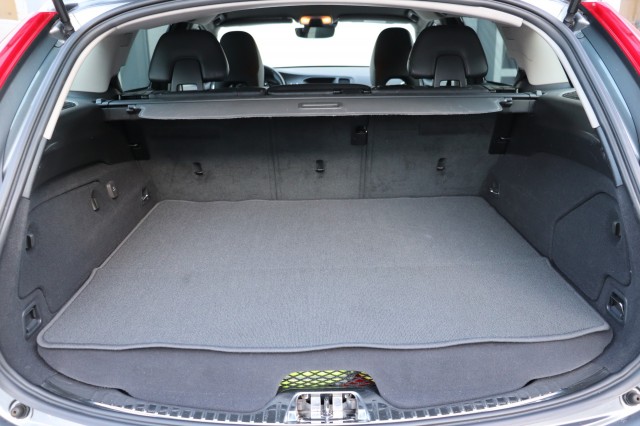 VOLVO V60 2.4 D6 TWIN ENGINE SUMMUM, Carmix, OSS