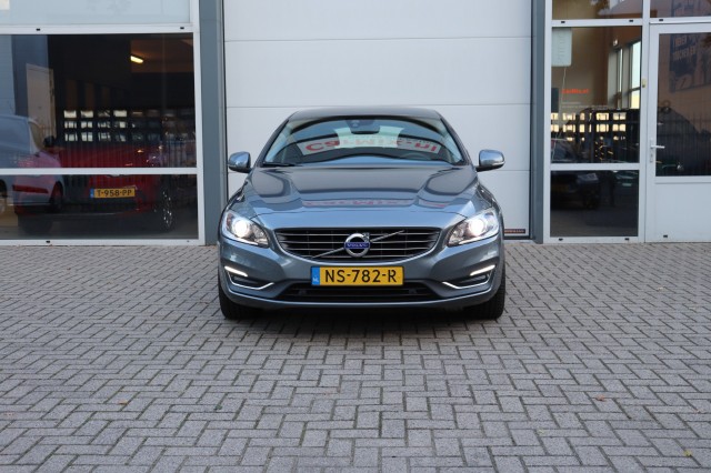 VOLVO V60 2.4 D6 TWIN ENGINE SUMMUM, Carmix, OSS