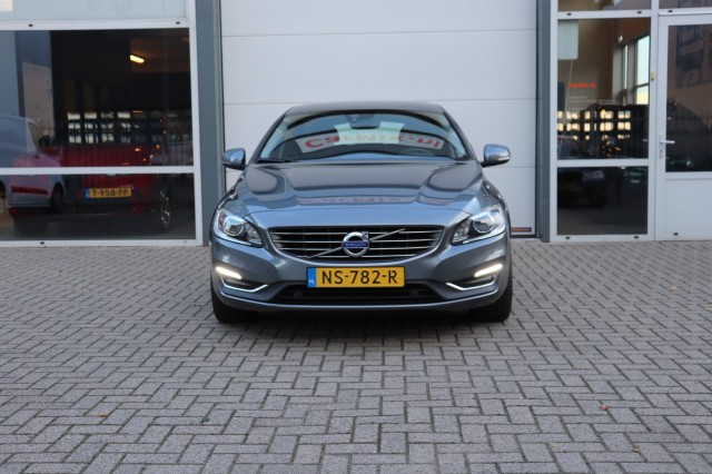 VOLVO V60 2.4 D6 TWIN ENGINE SUMMUM, Carmix, OSS