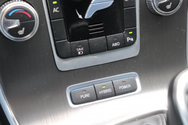 VOLVO V60 2.4 D6 TWIN ENGINE SUMMUM, Carmix, OSS