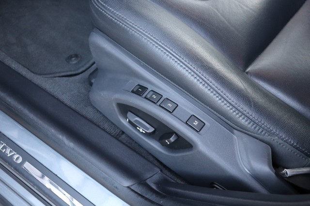 VOLVO V60 2.4 D6 TWIN ENGINE SUMMUM, Carmix, OSS