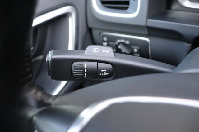 VOLVO V60 2.4 D6 TWIN ENGINE SUMMUM, Carmix, OSS