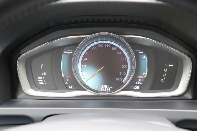 VOLVO V60 2.4 D6 TWIN ENGINE SUMMUM, Carmix, OSS