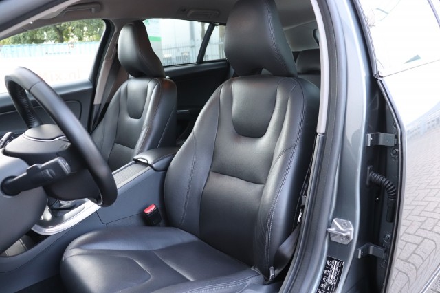 VOLVO V60 2.4 D6 TWIN ENGINE SUMMUM, Carmix, OSS