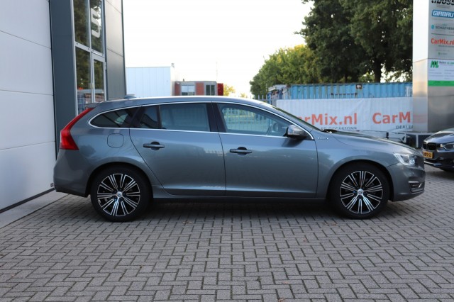 VOLVO V60 2.4 D6 TWIN ENGINE SUMMUM, Carmix, OSS