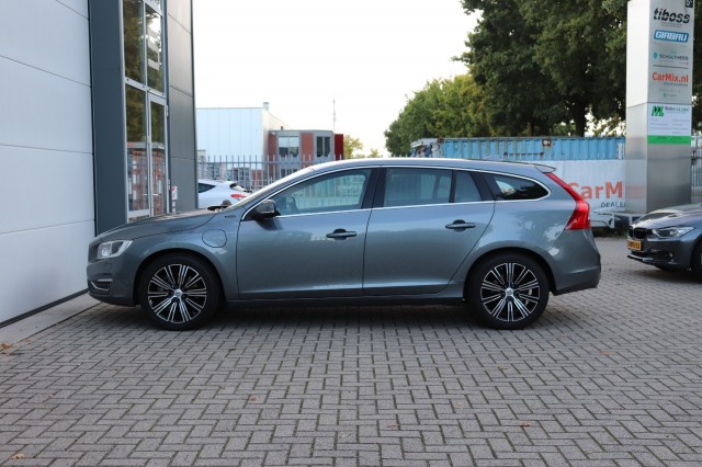 VOLVO V60 2.4 D6 TWIN ENGINE SUMMUM, Carmix, OSS