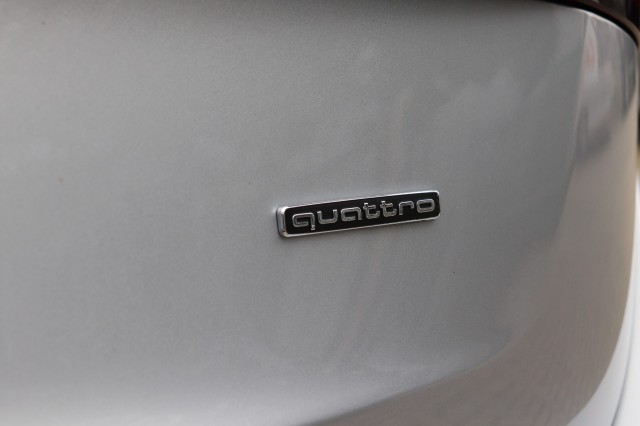 AUDI Q5 2.0 TFSI 225PK QUATTRO Sport Edition/S-LINE/1E EIG./ORIG.NL/PAN.DAK/LED/CAMERA/19, Carmix, OSS