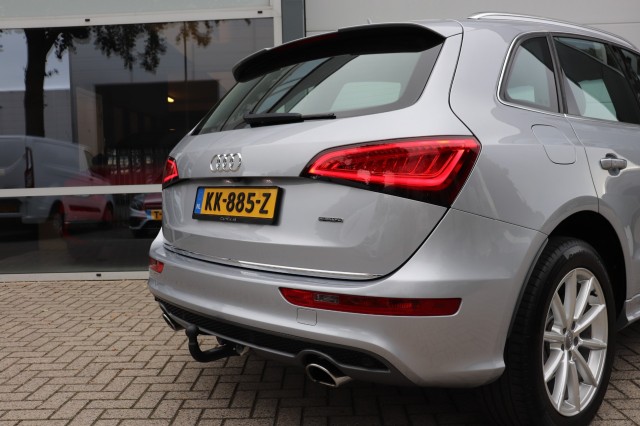 AUDI Q5 2.0 TFSI 225PK QUATTRO Sport Edition/S-LINE/1E EIG./ORIG.NL/PAN.DAK/LED/CAMERA/19, Carmix, OSS