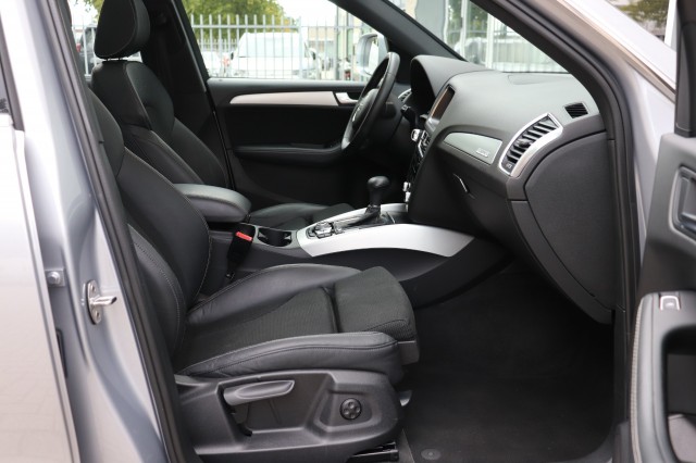 AUDI Q5 2.0 TFSI 225PK QUATTRO Sport Edition/S-LINE/1E EIG./ORIG.NL/PAN.DAK/LED/CAMERA/19, Carmix, OSS