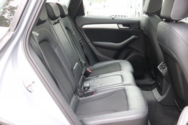 AUDI Q5 2.0 TFSI 225PK QUATTRO Sport Edition/S-LINE/1E EIG./ORIG.NL/PAN.DAK/LED/CAMERA/19, Carmix, OSS