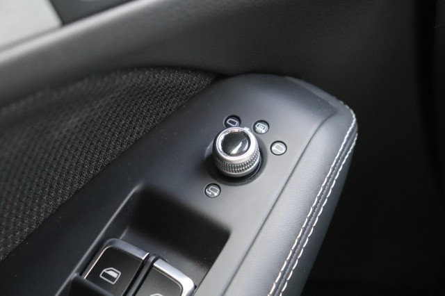 AUDI Q5 2.0 TFSI 225PK QUATTRO Sport Edition/S-LINE/1E EIG./ORIG.NL/PAN.DAK/LED/CAMERA/19, Carmix, OSS