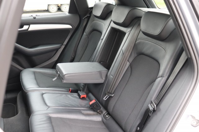 AUDI Q5 2.0 TFSI 225PK QUATTRO Sport Edition/S-LINE/1E EIG./ORIG.NL/PAN.DAK/LED/CAMERA/19, Carmix, OSS