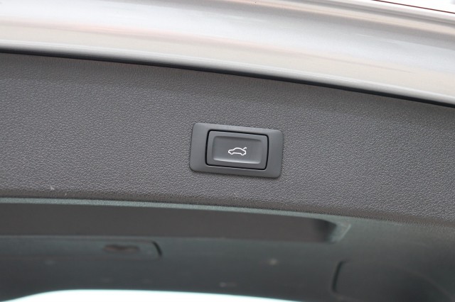 AUDI Q5 2.0 TFSI 225PK QUATTRO Sport Edition/S-LINE/1E EIG./ORIG.NL/PAN.DAK/LED/CAMERA/19, Carmix, OSS