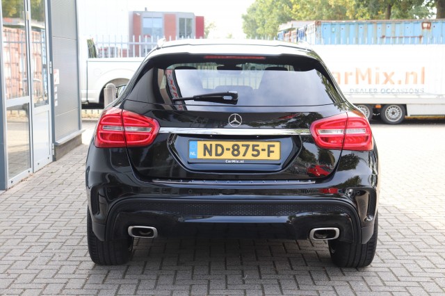 MERCEDES-BENZ GLA-KLASSE 180 AMG AUT/ORIG.NL/BI-XENON/CLIMA/CRUISE/19, Carmix, OSS