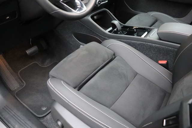 VOLVO EX40 TWIN ULT. BLK 82 KWH, Carmix, OSS