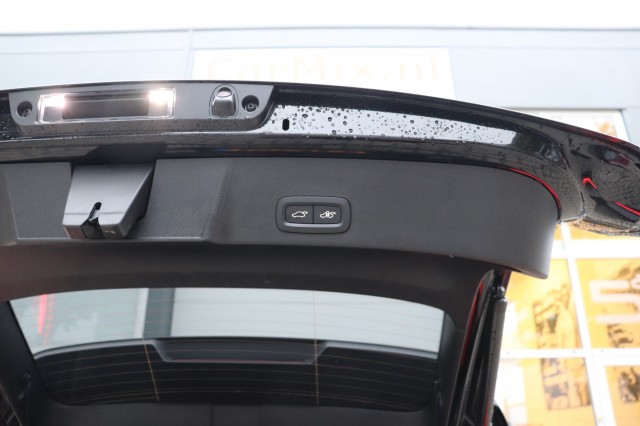 VOLVO EX40 TWIN ULT. BLK 82 KWH, Carmix, OSS