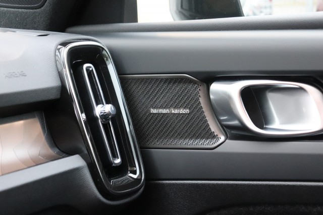 VOLVO EX40 TWIN ULT. BLK 82 KWH, Carmix, OSS