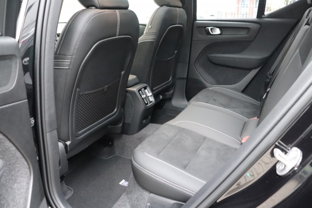 VOLVO EX40 TWIN ULT. BLK 82 KWH, Carmix, OSS