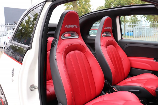 FIAT 500 1.4 T-JET ABARTH TURISMO 70th Anniversary/CARPLAY/CLIMA/AUT/XENON, Carmix, OSS