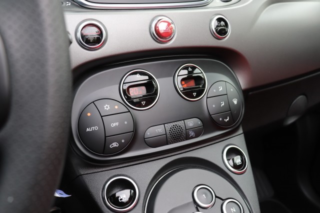 FIAT 500 1.4 T-JET ABARTH TURISMO 70th Anniversary/CARPLAY/CLIMA/AUT/XENON, Carmix, OSS