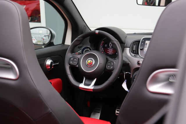 FIAT 500 1.4 T-JET ABARTH TURISMO 70th Anniversary/CARPLAY/CLIMA/AUT/XENON, Carmix, OSS