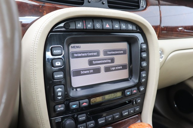 JAGUAR XJ 2.7D V6 PORTFOLIO, Carmix, OSS