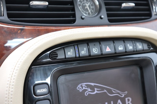 JAGUAR XJ 2.7D V6 PORTFOLIO, Carmix, OSS