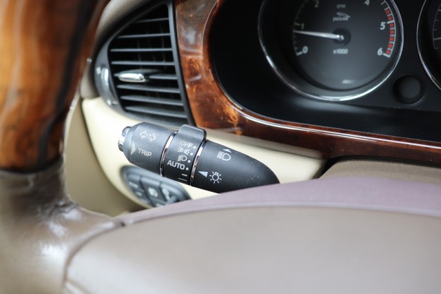 JAGUAR XJ 2.7D V6 PORTFOLIO, Carmix, OSS