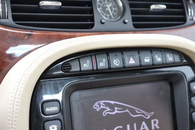 JAGUAR XJ 2.7D V6 PORTFOLIO, Carmix, OSS