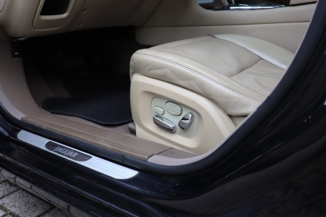 JAGUAR XJ 2.7D V6 PORTFOLIO, Carmix, OSS