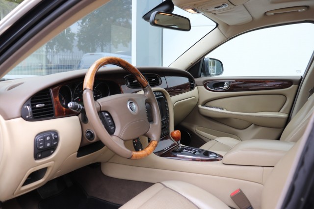 JAGUAR XJ 2.7D V6 PORTFOLIO, Carmix, OSS