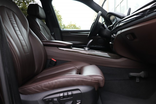 BMW X5 XDRIVE40D (313PK) HIGH EXEC./ORIG.NL/PAN.DAK/, Carmix, OSS