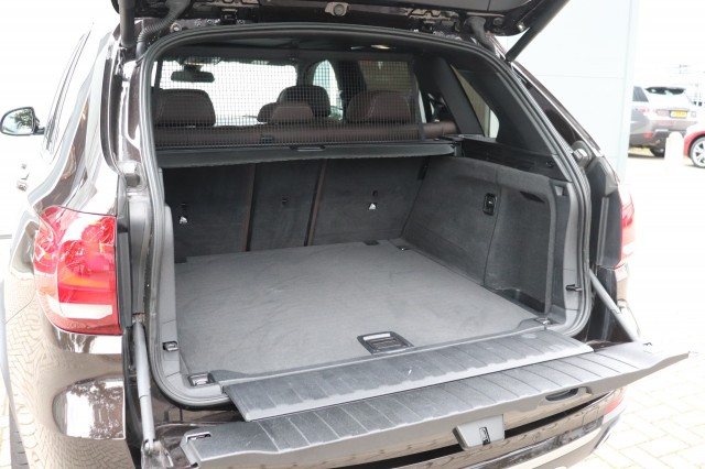BMW X5 XDRIVE40D (313PK) HIGH EXEC./ORIG.NL/PAN.DAK/, Carmix, OSS