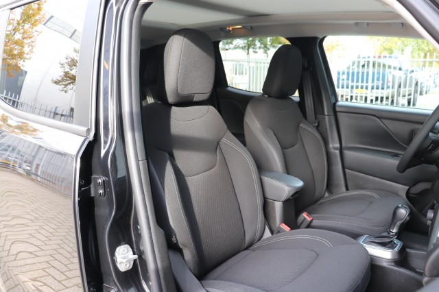 JEEP RENEGADE 1.3T DDCT LIMITED, Carmix, OSS