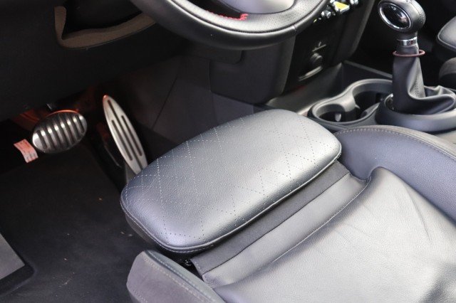 MINI MINI 2.0 CO.S E ALL4 CHILI/PANO/KEYLESS/HEAD.UP/STOEL.VERW, Carmix, OSS